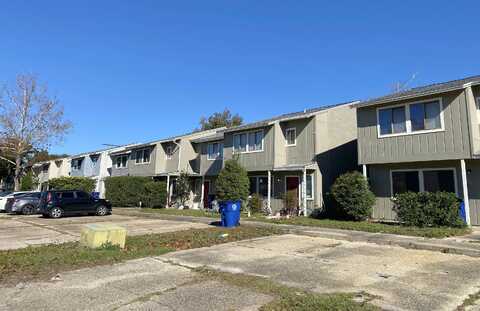 Solano, PANAMA CITY, FL 32405