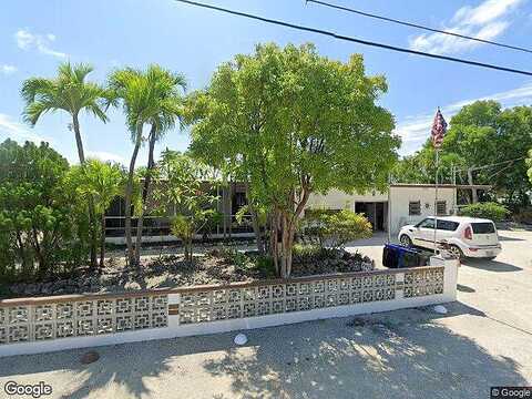 Pueblo St, Plantation Key, FL 33036