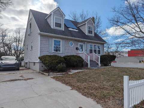 W Pierson Ave Ave, Somers Point, NJ 08244