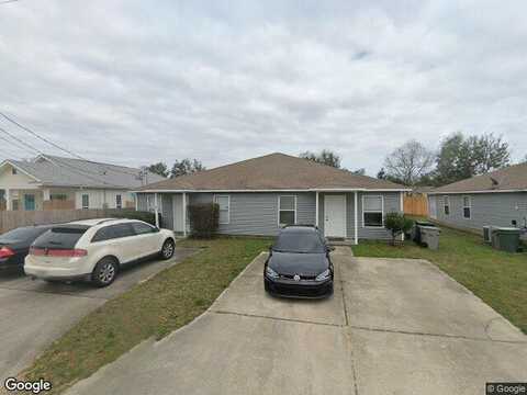 Medina Rd #A-B, Pensacola, FL 32507