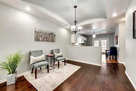Frio, DALLAS, TX 75216