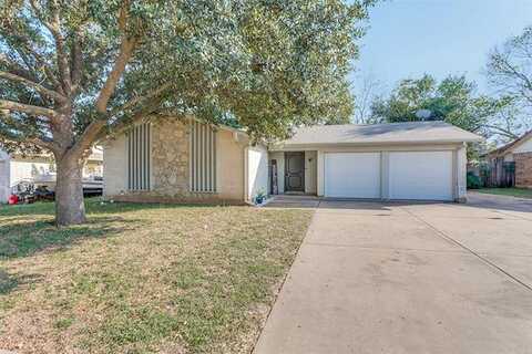 Lee Ann, CROWLEY, TX 76036