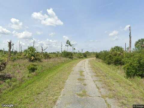 N Boskoop Rd #3, North Pt, FL 34286