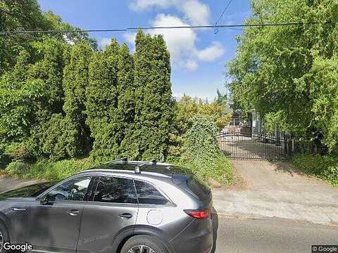 Se Cesar E Chavez Blvd, Portland, OR 97214