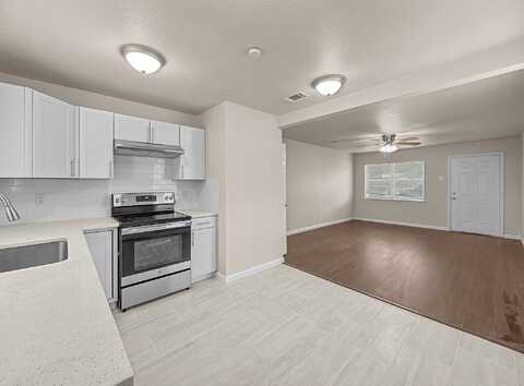 Crenshaw, FORT WORTH, TX 76105