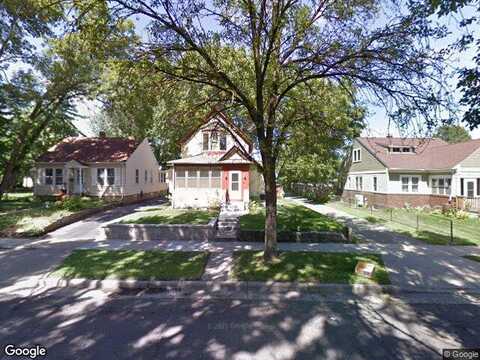 Englewood, SAINT PAUL, MN 55104