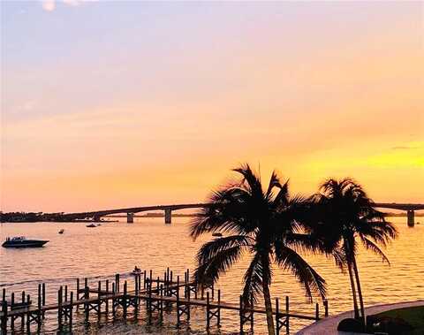 Golden Gate, SARASOTA, FL 34236
