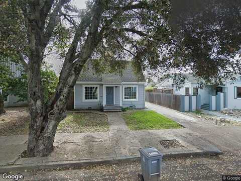 11Th, SANTA ROSA, CA 95401