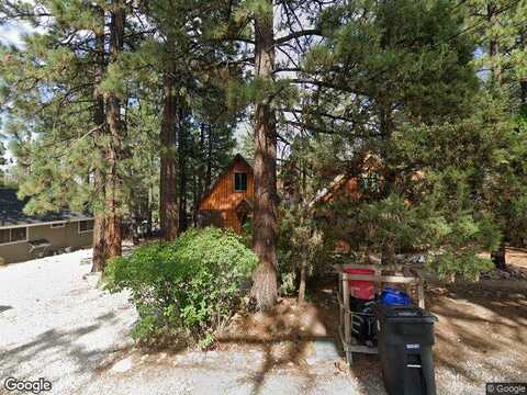 Pine, SUGARLOAF, CA 92386