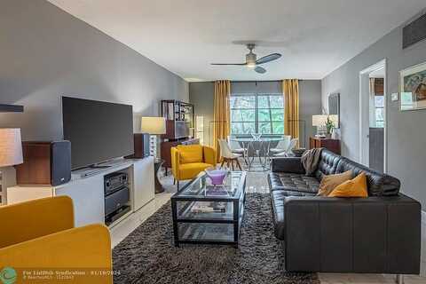 1St, WILTON MANORS, FL 33305