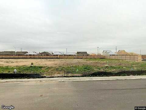 Lina, SEGUIN, TX 78155