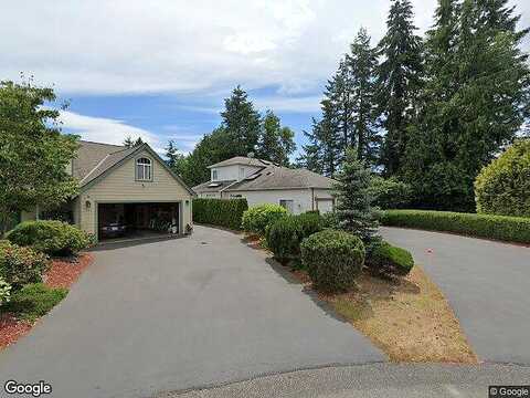 Kayla, SILVERDALE, WA 98383