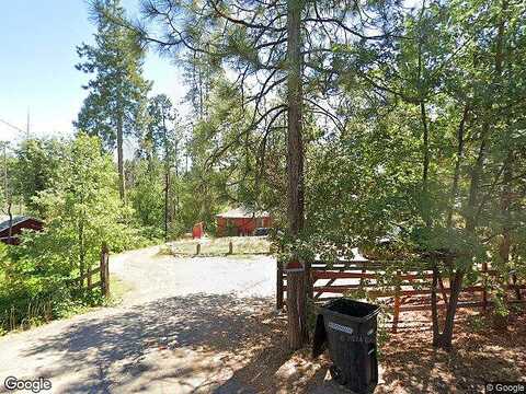 Manzanita, OAKHURST, CA 93644