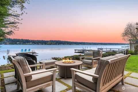 Lake Sammamish, SAMMAMISH, WA 98074