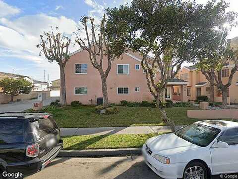 Cedar, BELLFLOWER, CA 90706