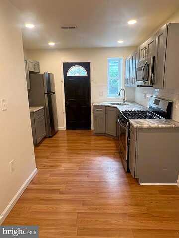 Edgley, PHILADELPHIA, PA 19121