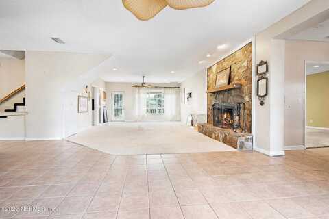 Sawpit, JACKSONVILLE, FL 32226