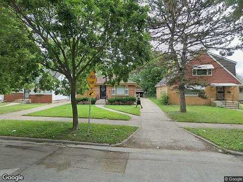 49Th, MILWAUKEE, WI 53218