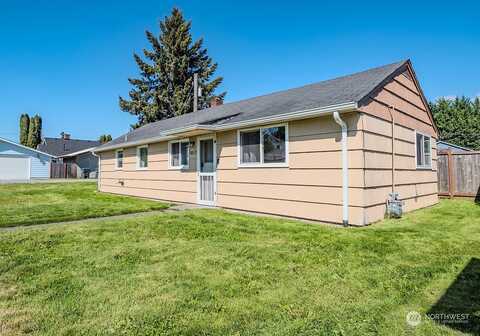 4Th, PUYALLUP, WA 98371