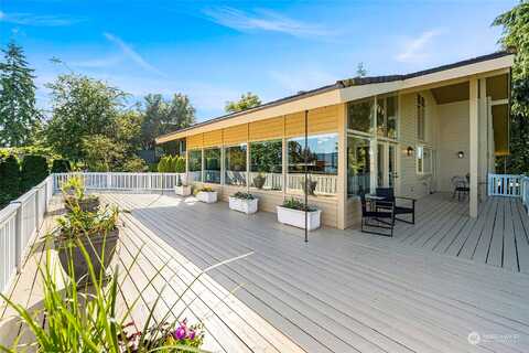 9Th, BELLEVUE, WA 98008