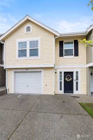 109Th Street, TACOMA, WA 98445