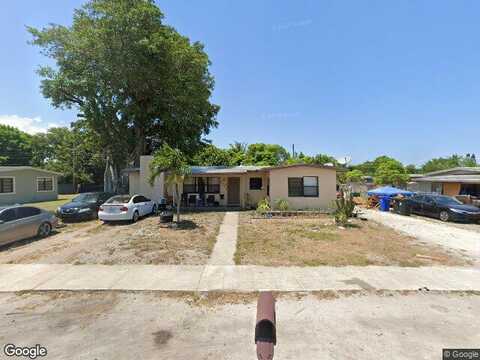 13Th, FORT LAUDERDALE, FL 33311