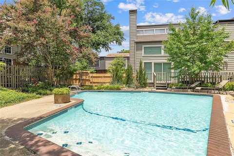 Eastridge Drive #18, Dallas, TX 75231