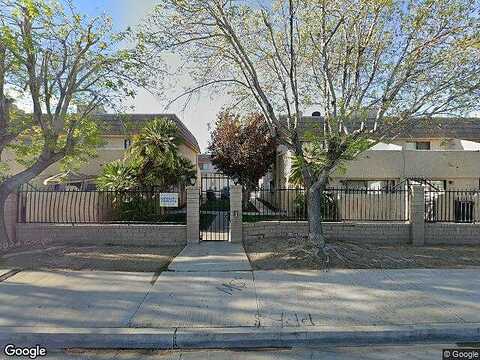 W Avenue J5, Lancaster, CA 93534