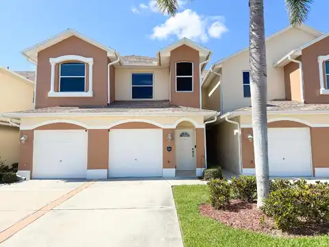 Venetian Dr, Melbourne, FL 32904