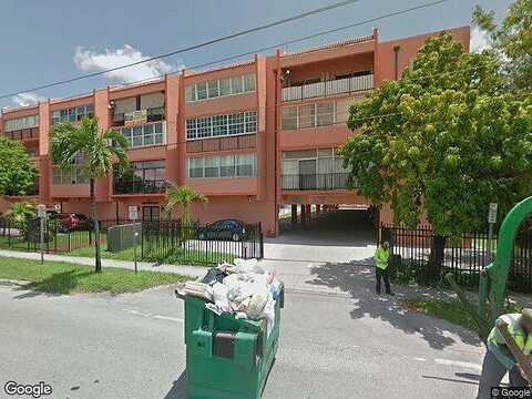 20Th, HIALEAH, FL 33012