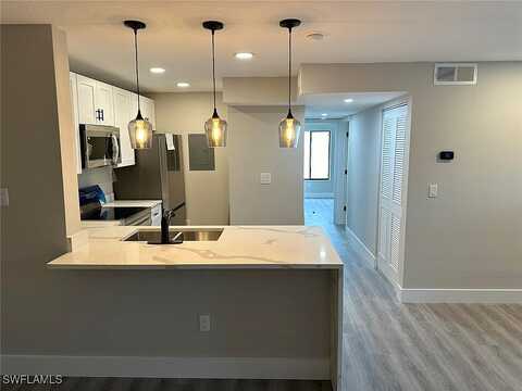 Sailview Court, Fort Myers, FL 33905