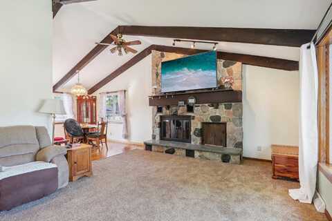 W Hilltop Trail, Fort Atkinson, WI 53538
