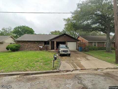 N Meinecke St, Bellville, TX 77418