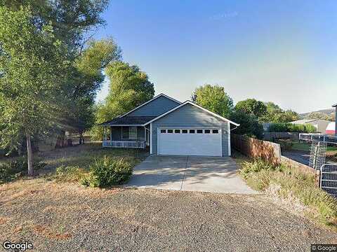 4Th Ave, Dallesport, WA 98617