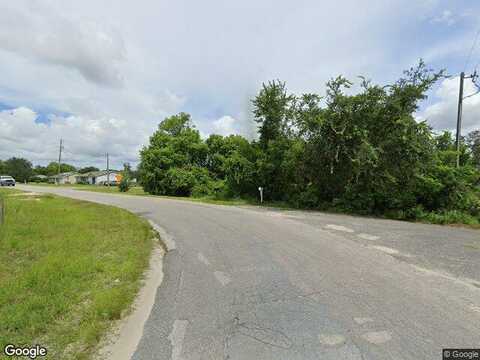 E Ninth Ave, Umatilla, FL 32784