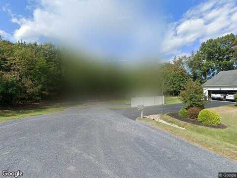 Spring Ridge Dr, Stuarts Draft, VA 24477