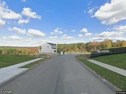 Victor Dr, Monaca, PA 15061