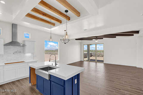 Model Lane, El Paso, TX 79938