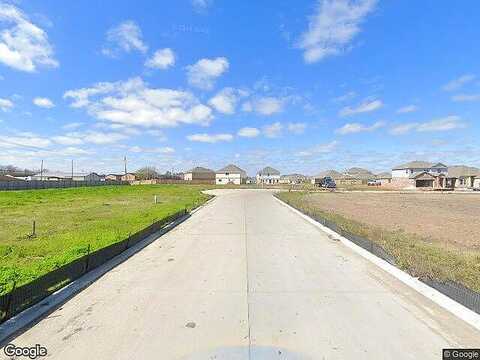 Amy St, Angleton, TX 77515