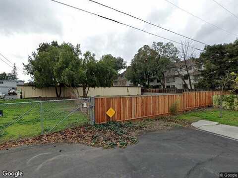 Middlefield Rd 101, Palo Alto, CA 94306