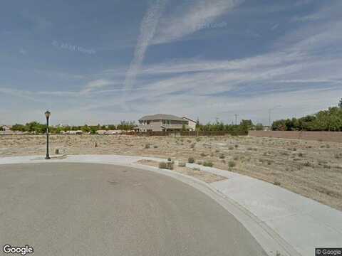 W Ashli Ave, Kerman, CA 93630