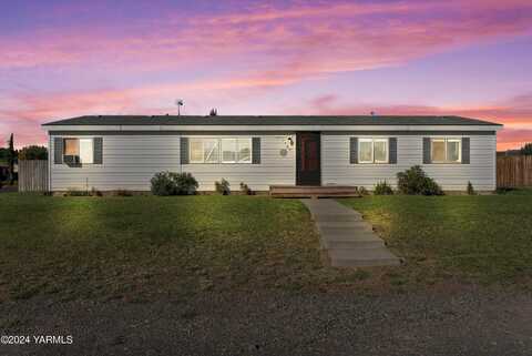 Poplar Mdw Way, Tieton, WA 98947