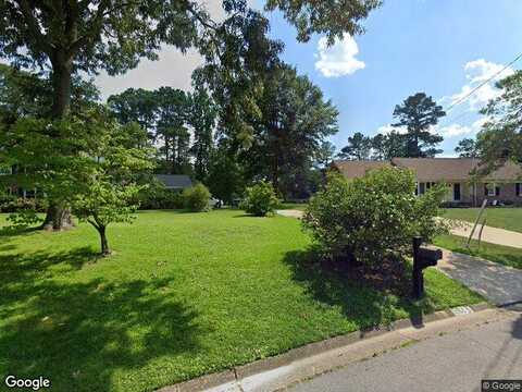 S Ames Circle, Chesapeake, VA 23321