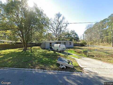 Lockhart, JACKSONVILLE, FL 32209