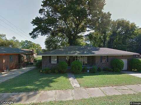 Court H, BIRMINGHAM, AL 35228