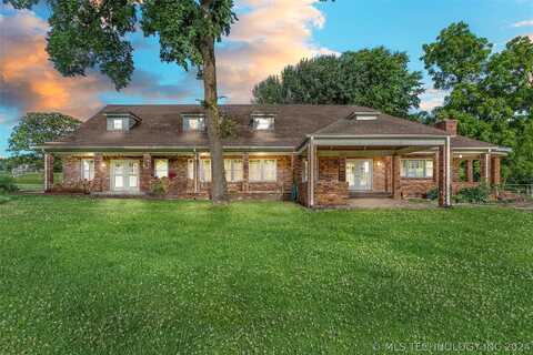 56577 660 Road, Colcord, OK 74338