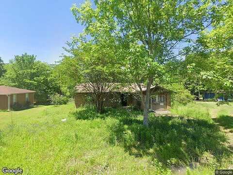 N Beatty, LIVINGSTON, TX 77351