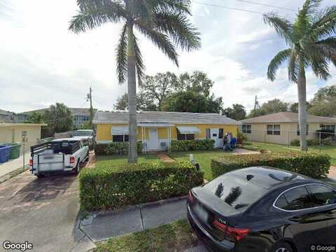 34Th, RIVIERA BEACH, FL 33404