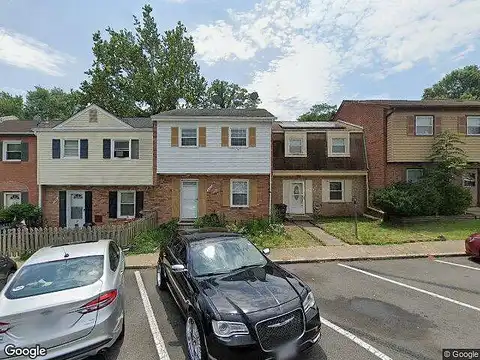 Village, WOODBRIDGE, VA 22191