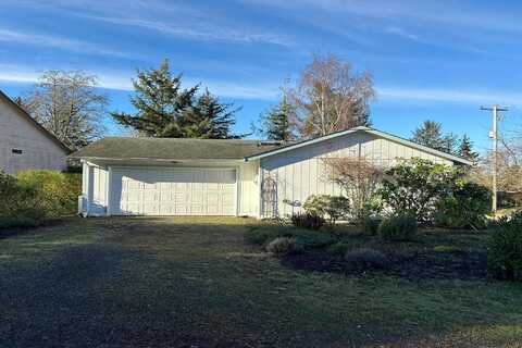 Fifer Rd, Gearhart, OR 97138